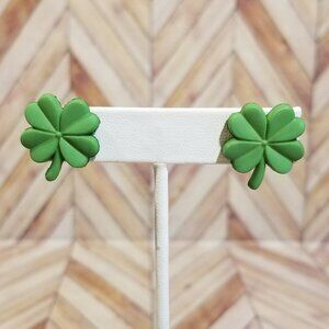 Four-Leaf Clover Stud Earrings, Light Green